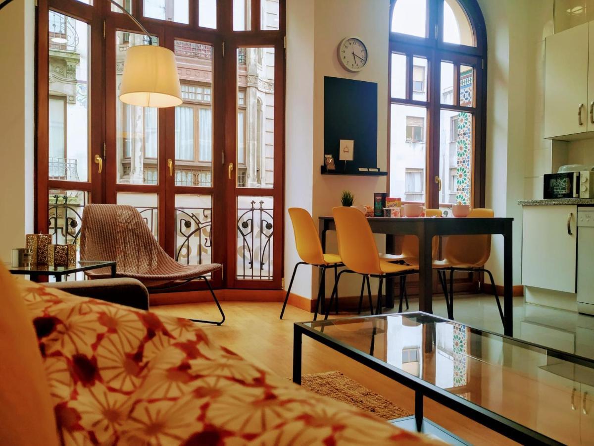 Instituto 2º Apartment Хихон Екстериор снимка