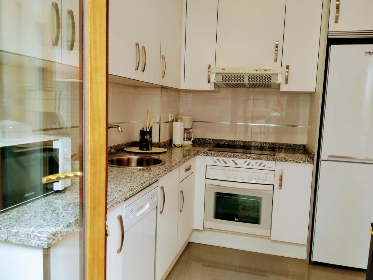 Instituto 2º Apartment Хихон Екстериор снимка
