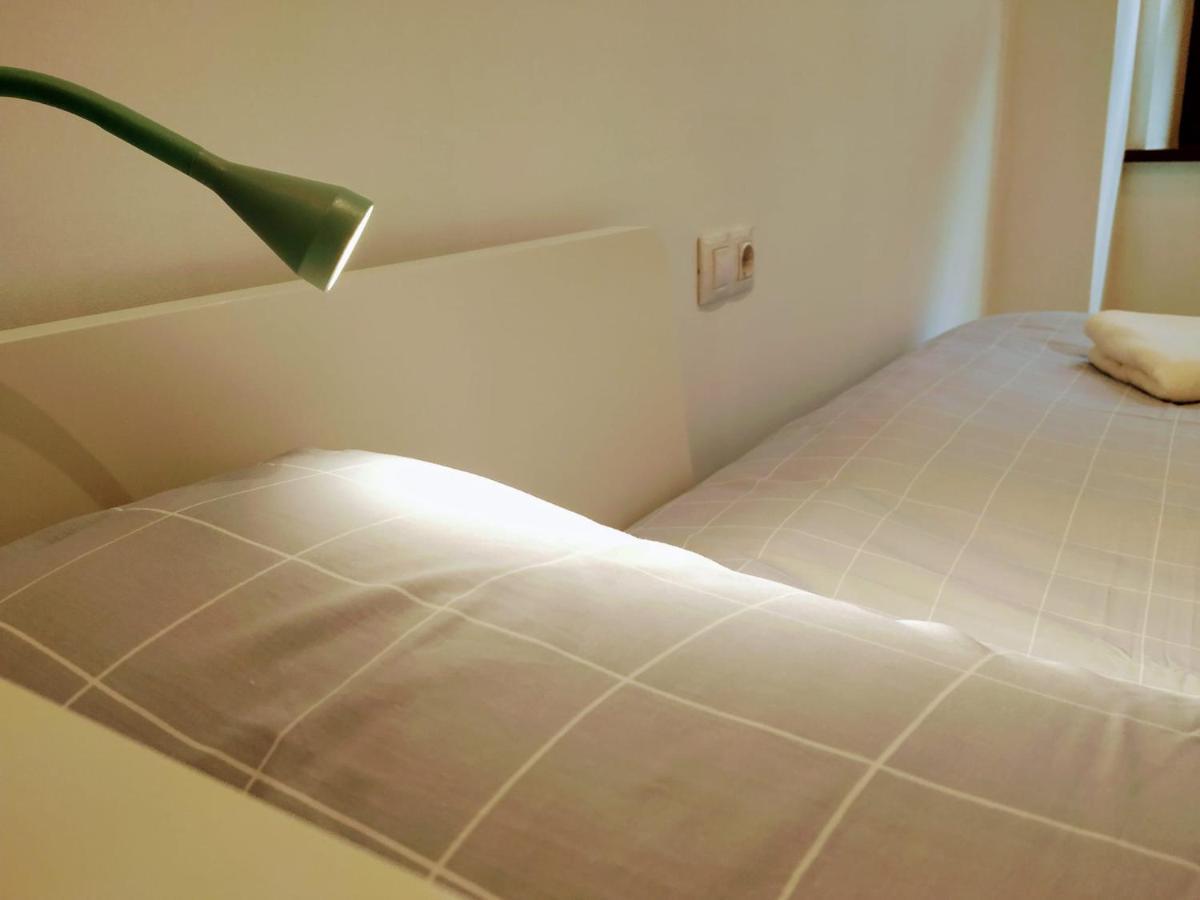 Instituto 2º Apartment Хихон Екстериор снимка